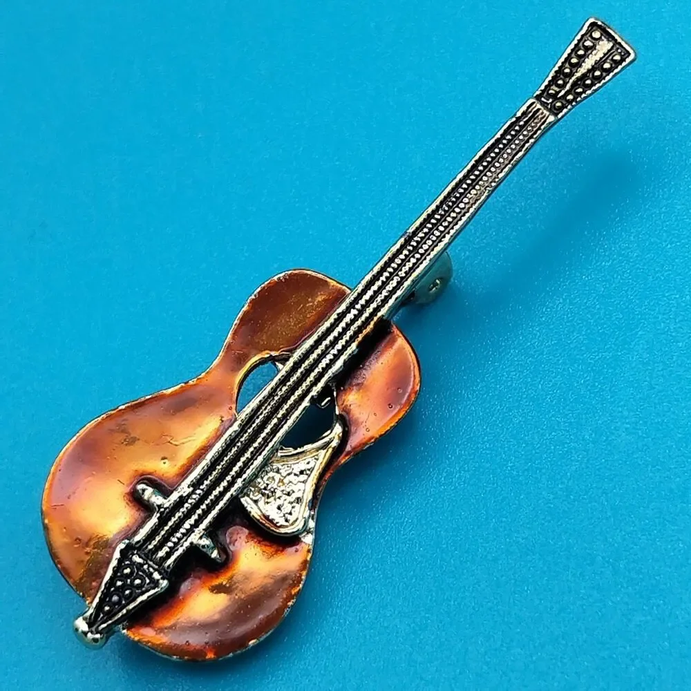 Guitar Brooch Pin 2.25